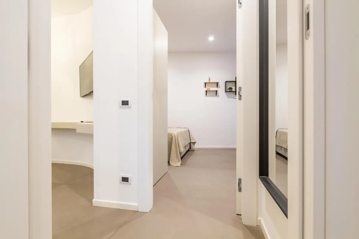 Apartamento Duomo Centrale Stylish Double Suite Near Metro Milán