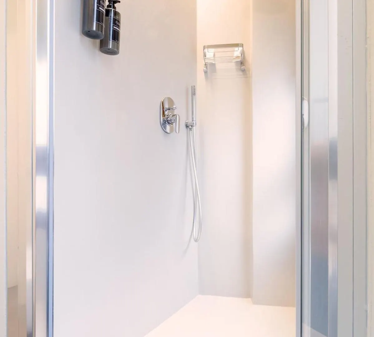 Duomo Centrale Stylish Double Suite Near Metro Milan Apartment