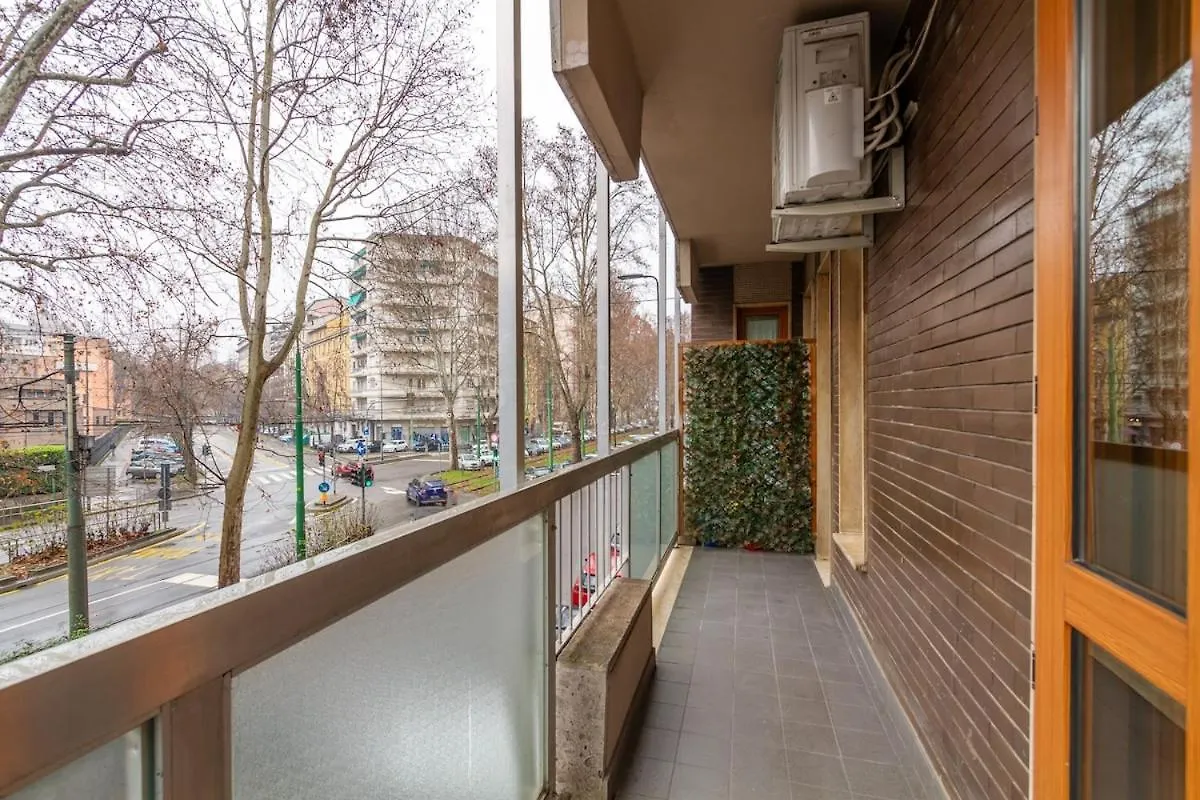 Apartment Duomo Centrale Stylish Double Suite Near Metro Milan