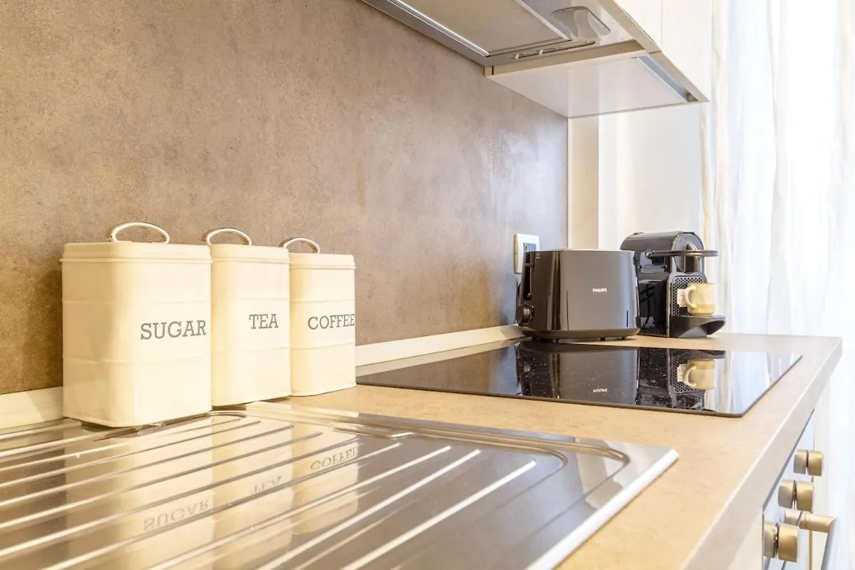 Duomo Centrale Stylish Double Suite Near Metro Milan 0*,