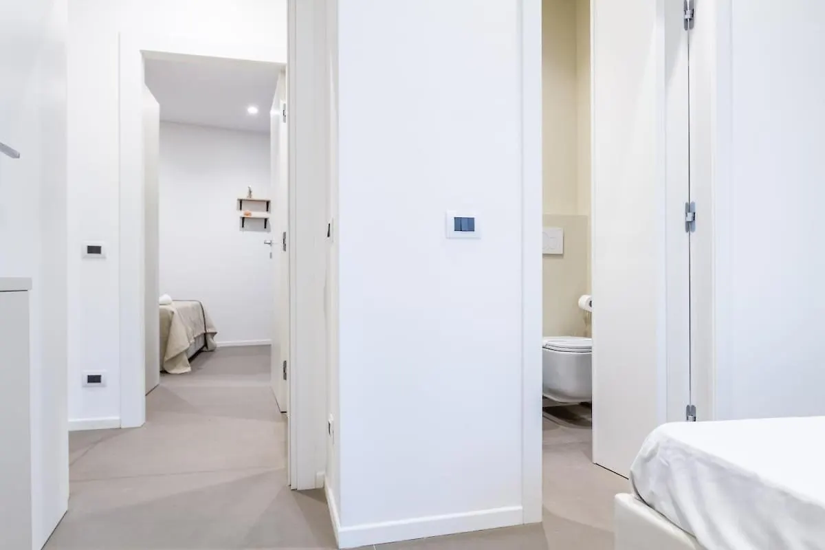 Duomo Centrale Stylish Double Suite Near Metro Milan Italy